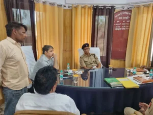 एसपी देहात की मौजूदगी में शिकायतों का मौके पर निपटारा, लापरवाही पर सख्त चेतावनी